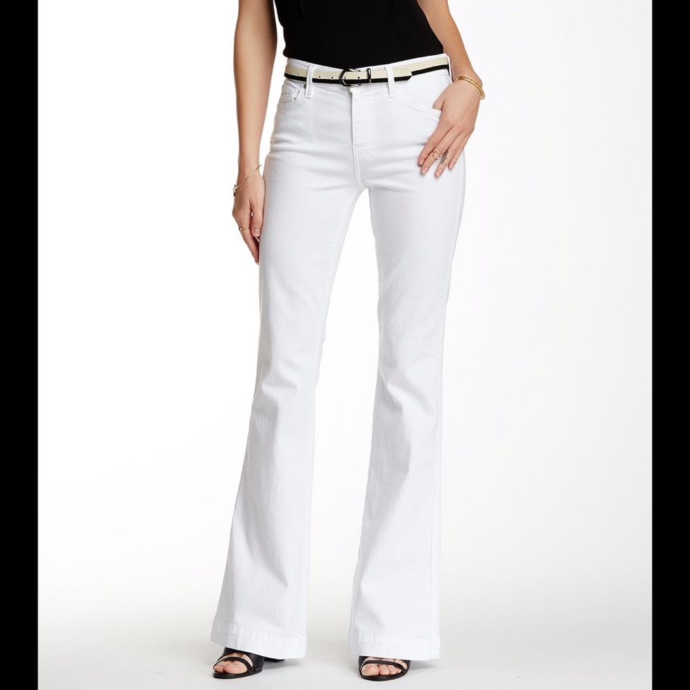 NWT 7 for All Mankind White Slim Trouser Jean